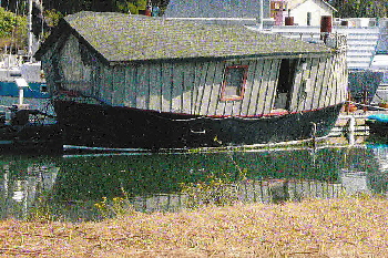 5 Houseboat 5 Houseboat